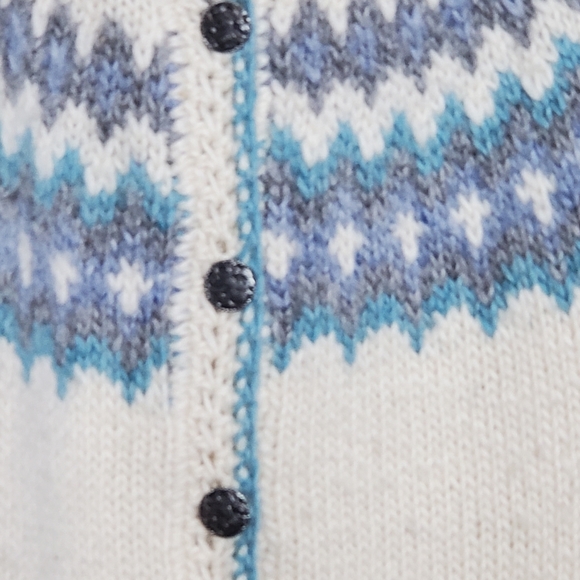Vintage Wool Made in Canada Women's Button Sweater Cardigan Fair Isle Nordic M/L - Picture 10 of 10